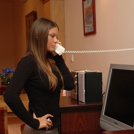 Hotel Tehnograd Кралево Екстериор снимка