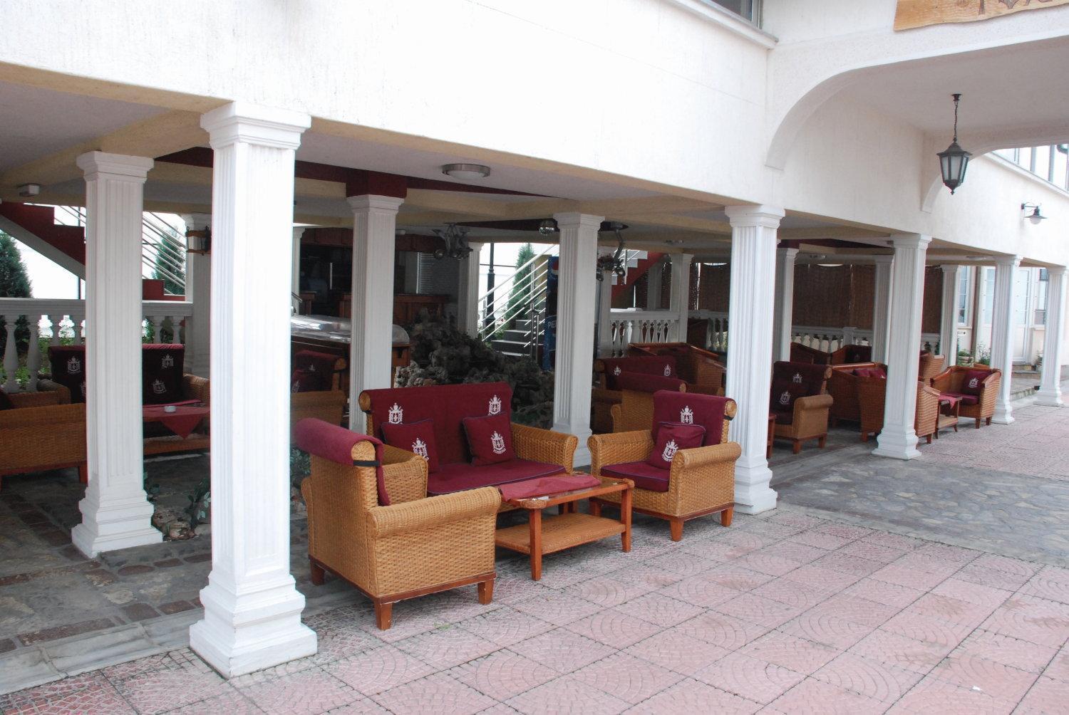 Hotel Tehnograd Кралево Екстериор снимка