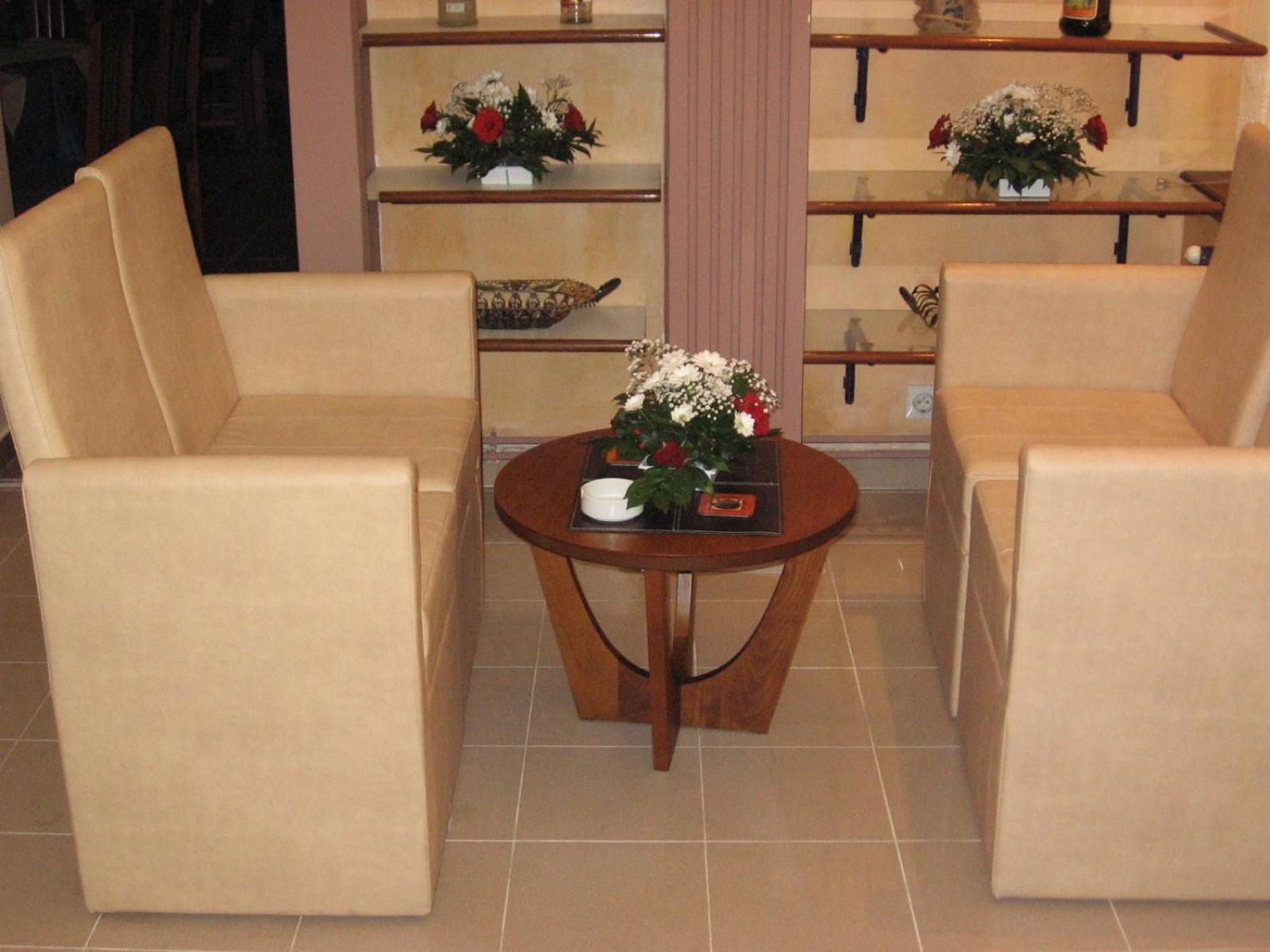 Hotel Tehnograd Кралево Екстериор снимка